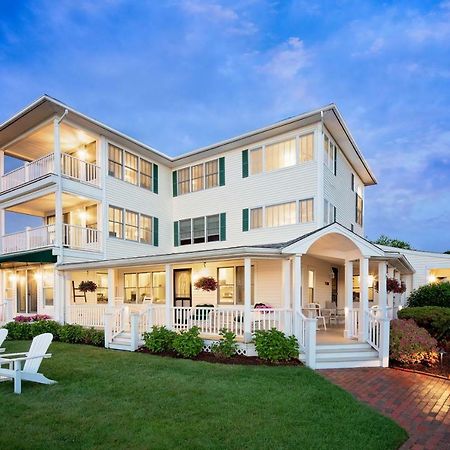 Inn At Harbor Hill Marina Niantic Exterior foto