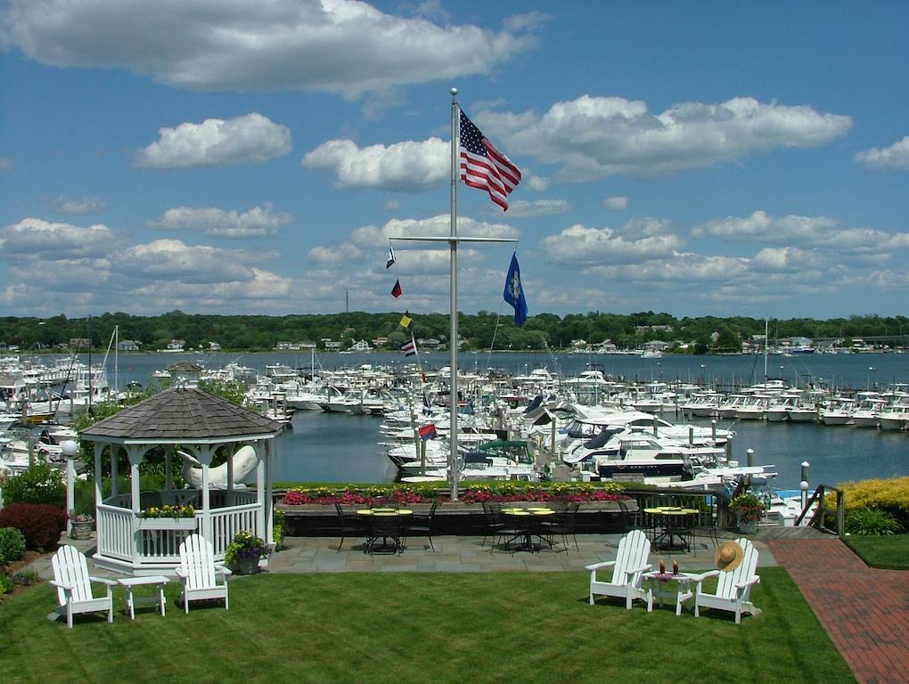 Inn At Harbor Hill Marina Niantic Exterior foto