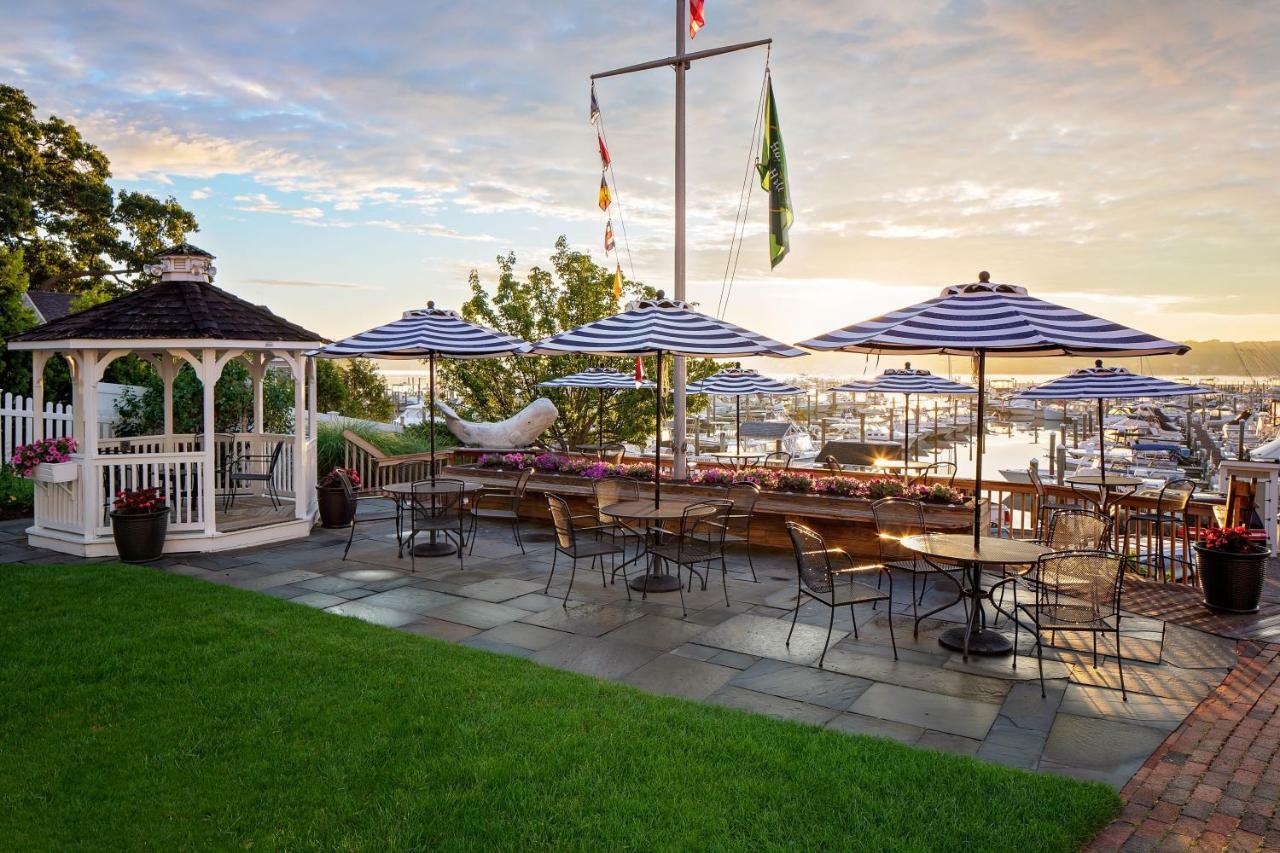 Inn At Harbor Hill Marina Niantic Exterior foto